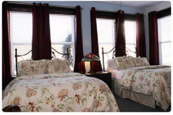 Ruebel Hotel Main image